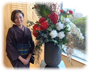 講師