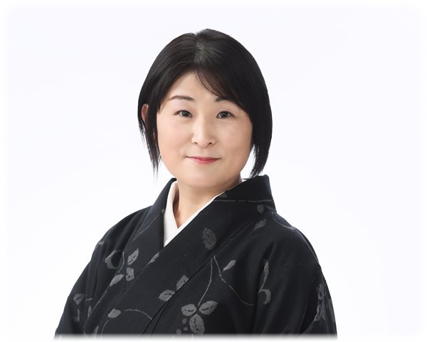 講師